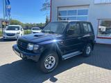 Mitsubishi Pajero TD Classic 2500 - Mitsubishi Pajero: Classic