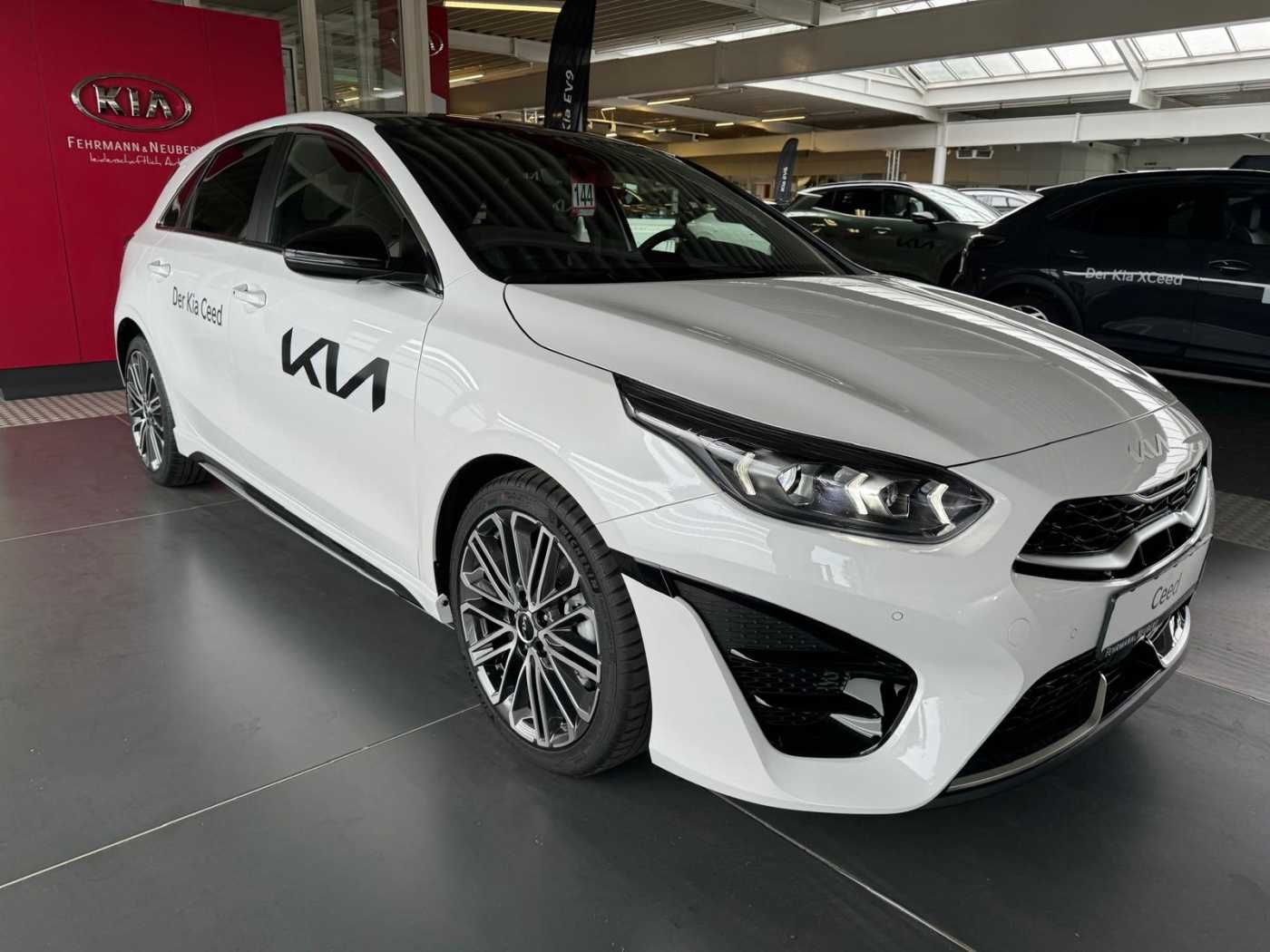 Kia CEED 1.5T DCT7 GT-Line TEC LEDER 18Z imagem 2