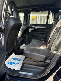 Volvo XC90 - 9