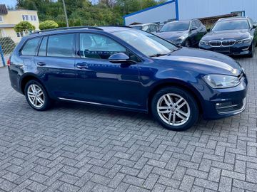 Volkswagen Golf - 9