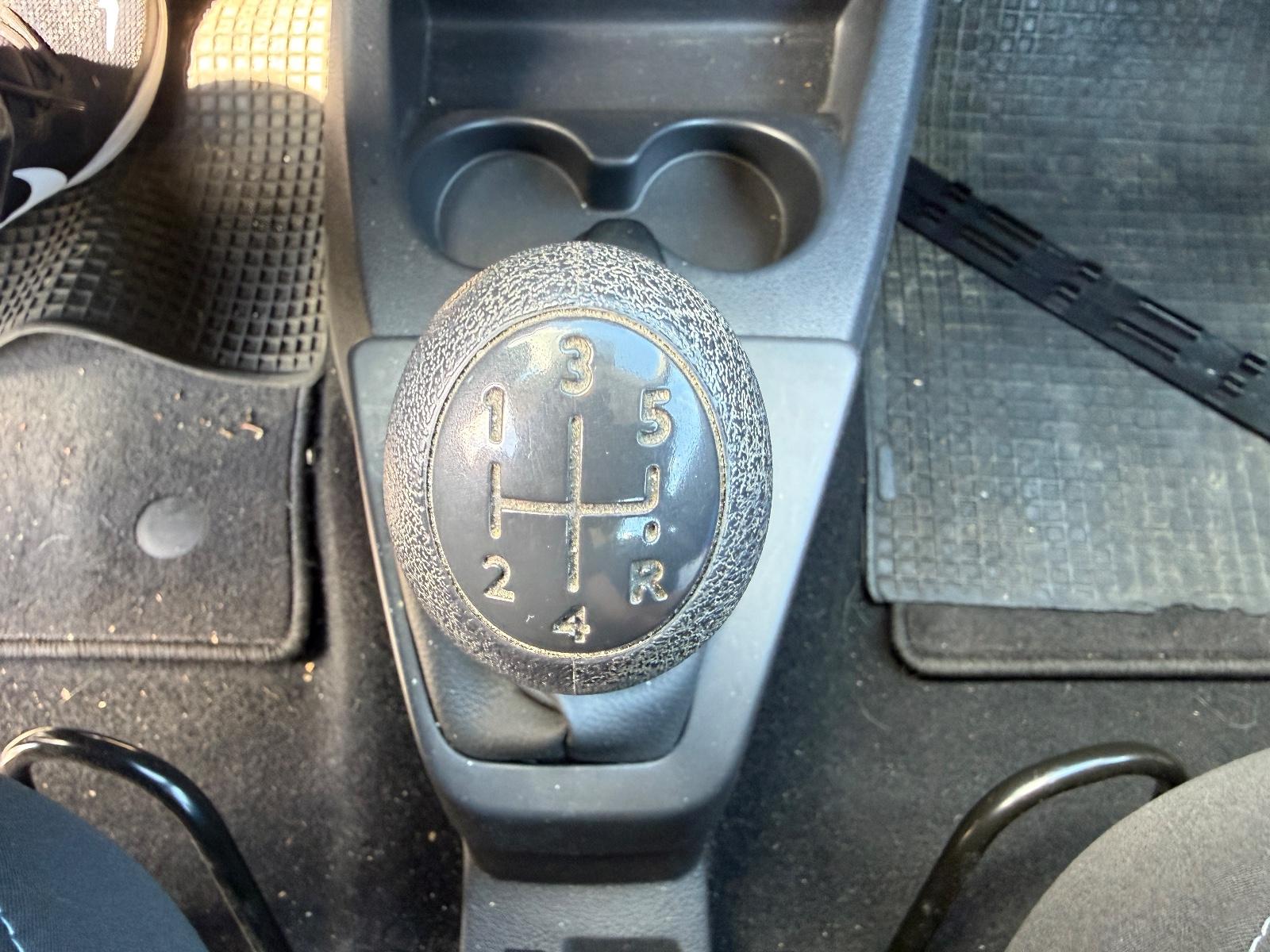 Dacia Lodgy 2015 — photo 9