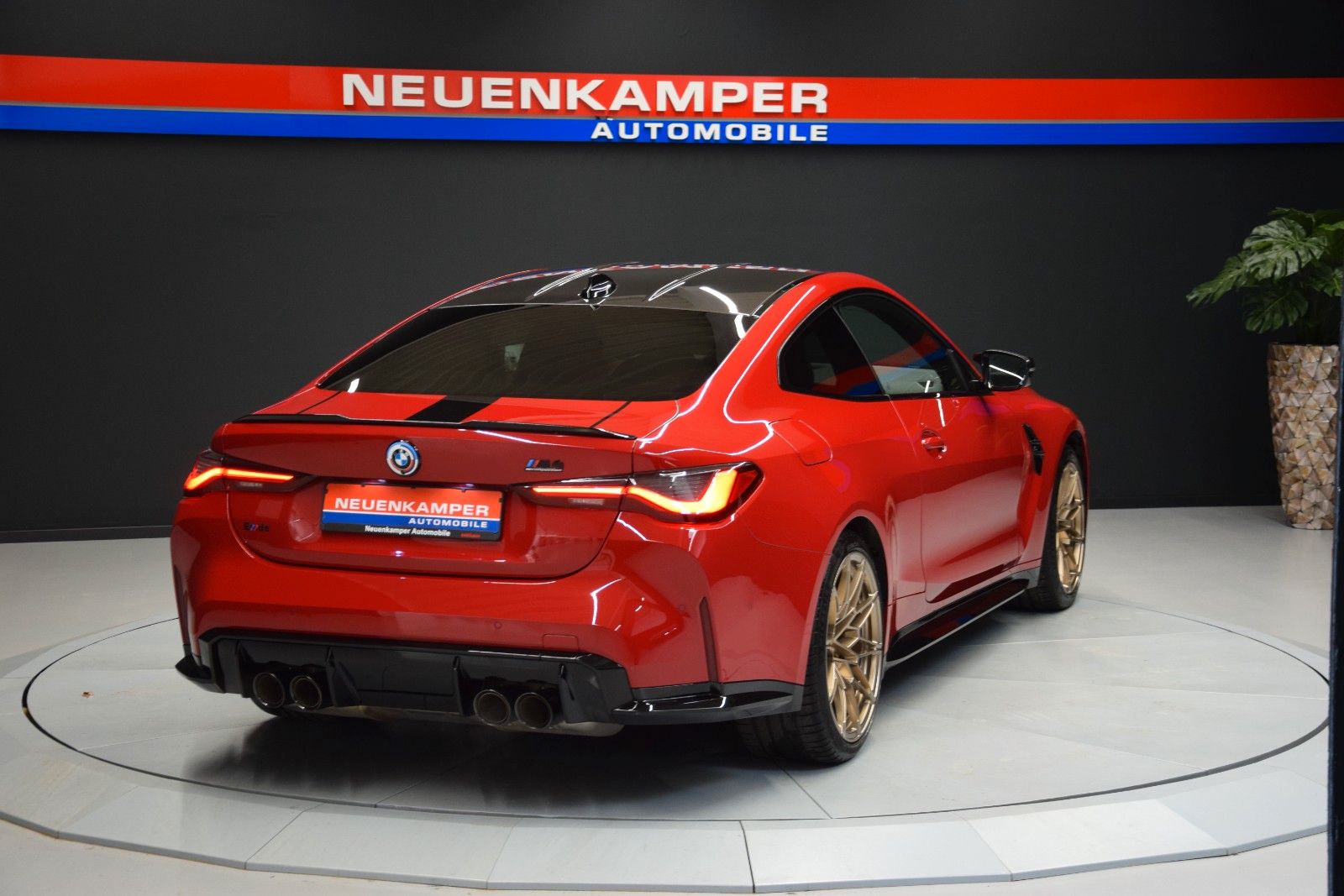 Fahrzeugabbildung BMW M4 Coupe xDrive Competition 50 Jahre Edition
