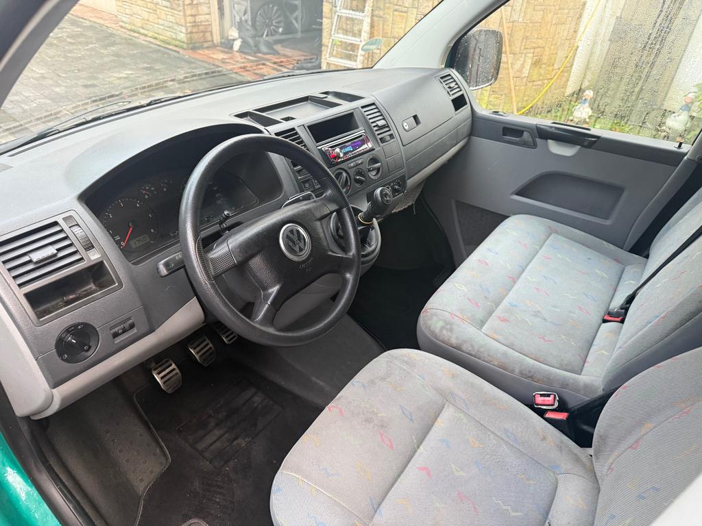 Volkswagen T5 Kombi