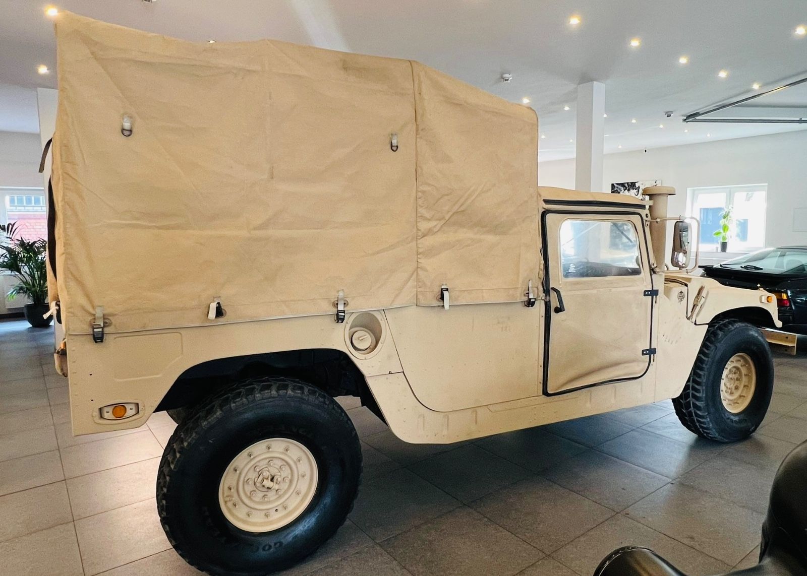 Fahrzeugabbildung Hummer Humvee H1 M998 mit TÜV/H , WGA über 36t €pro