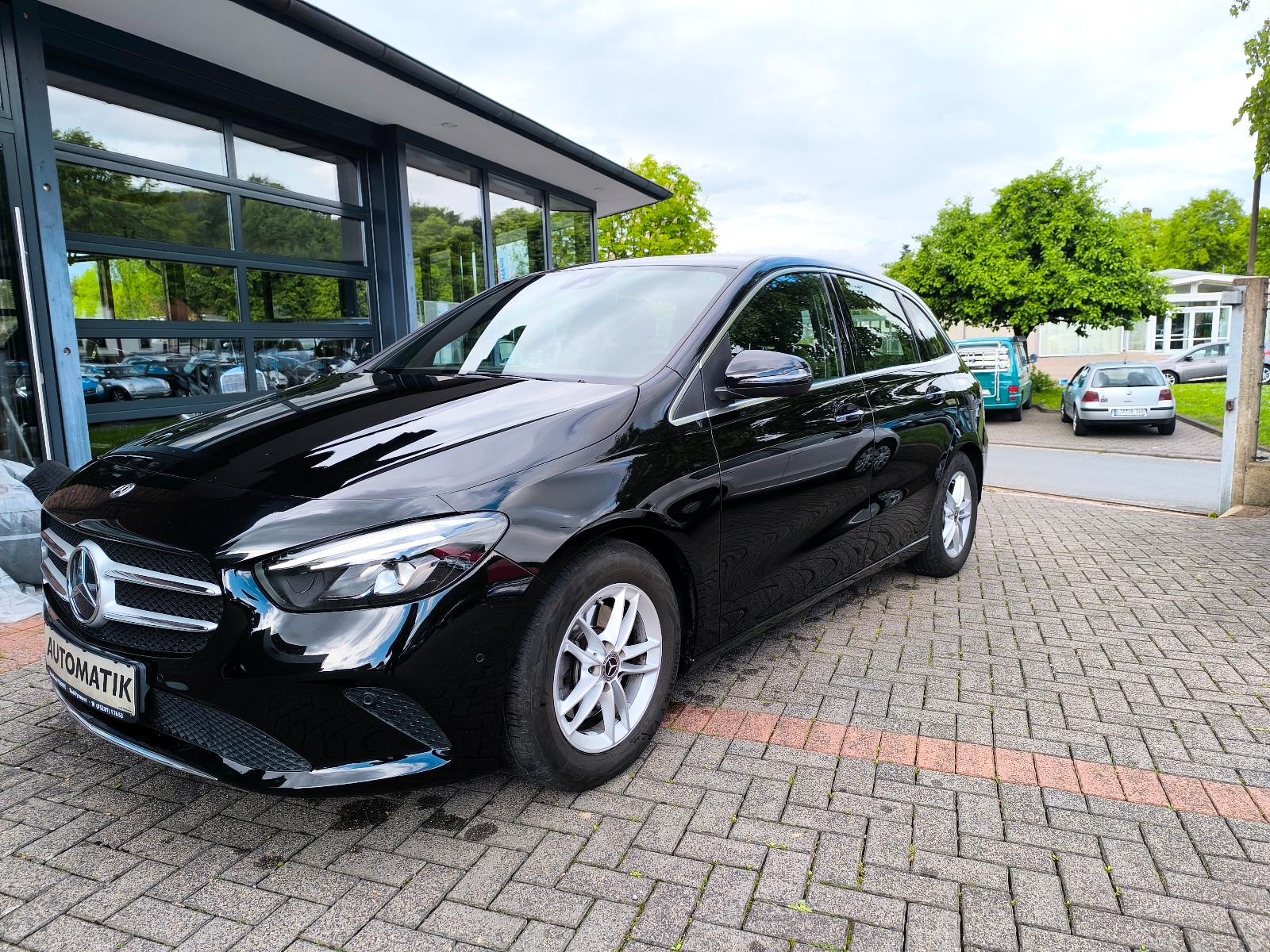 Mercedes-Benz B 200 d Progressive