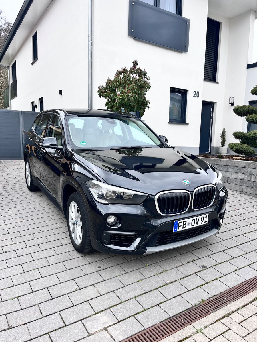 BMW X1 sDrive18i -