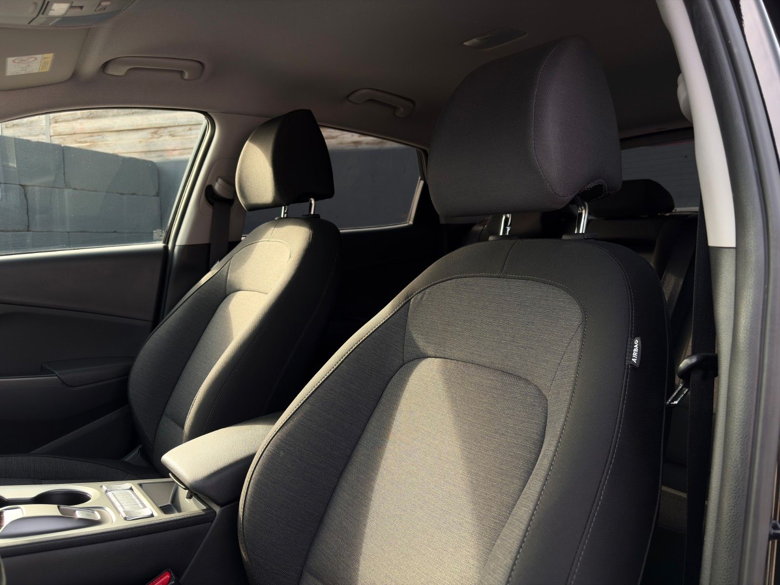 Fahrzeugabbildung Hyundai KONA E Trend KRELL LED NAV CAM ACC PDC CarPlay