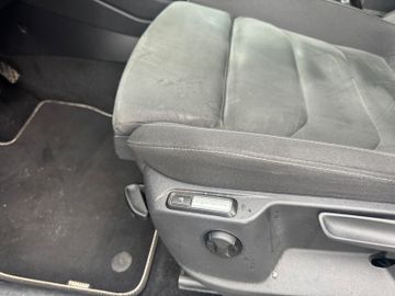 Volkswagen Tiguan - 11