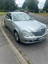 Mercedes-Benz Mercedes E Klasse 200 AUTOMATIK - gebrauchte Mercedes-Benz E 200 aus dem Jahr 2007