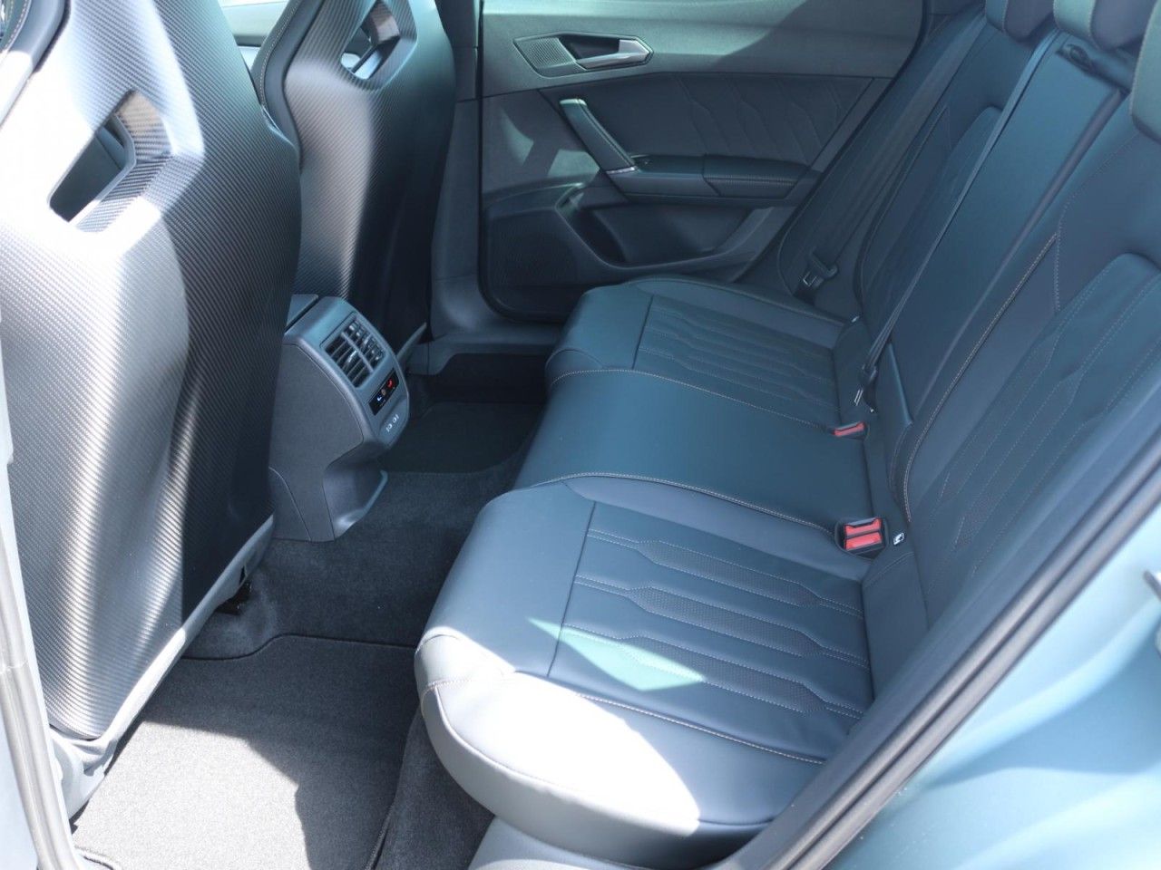 Fahrzeugabbildung CUPRA Formentor VZ5 Enceladus Edition