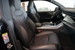 AUDI RSQ8 | HuD | Keramik | Pano | 305 km/h | 23" AUDI RSQ8 | HuD | Keramik | Pano | 305 km/h | 23"