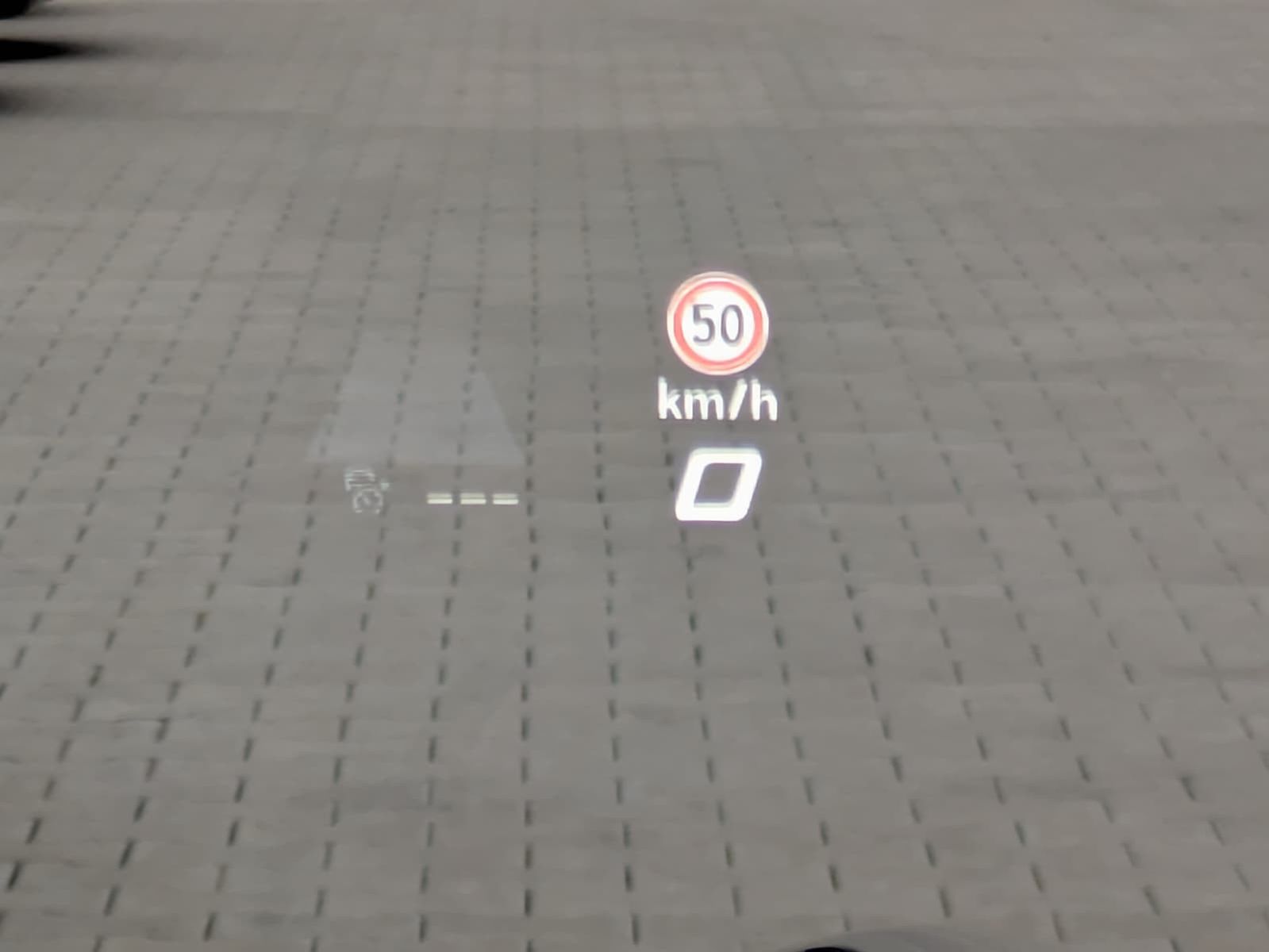 Fahrzeugabbildung CUPRA Terramar 2.0 TSI 4D VZ HUD*MATRIX*PANO*DCC*20"