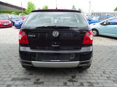 Fahrzeugabbildung Volkswagen Polo Fun Cross TÜV-NEU / 8-FACH-BEREIFT / SCHECK
