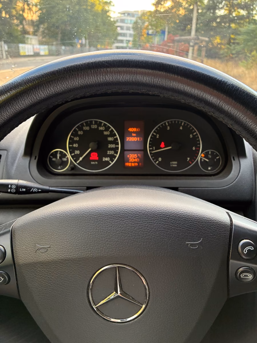Mercedes-Benz A170 2008 — engine 1.699 cm³, 116 HP (85kW)
