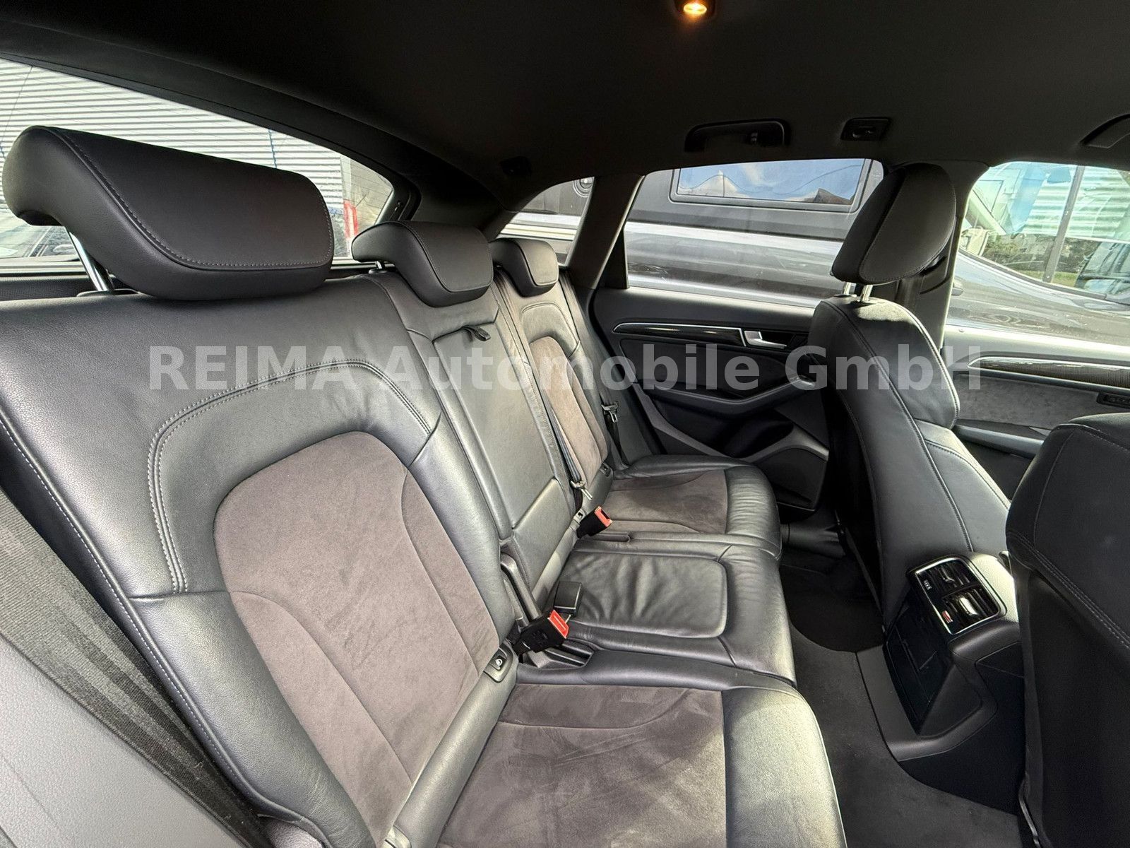 Fahrzeugabbildung Audi SQ5 3.0 TDI quattro