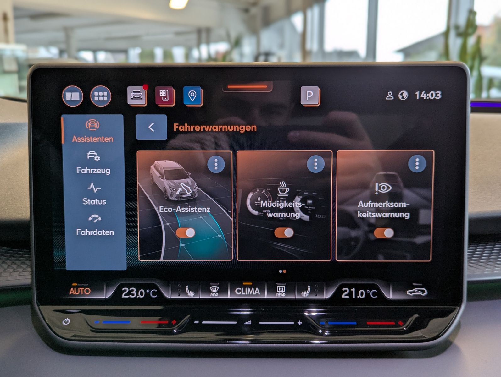 CUPRA Terramar 1.5 eTSI Sennheiser Edge-Paket HUD 19" - Image 35