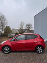 Kia Venga Dream Team Automatik Scheckheft 11.000km - Kia Venga aus 2017
