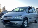 Opel Zafira TÜV 10.2026 7 Sitze - Opel Zafira aus 2003 mit Diesel-Antrieb