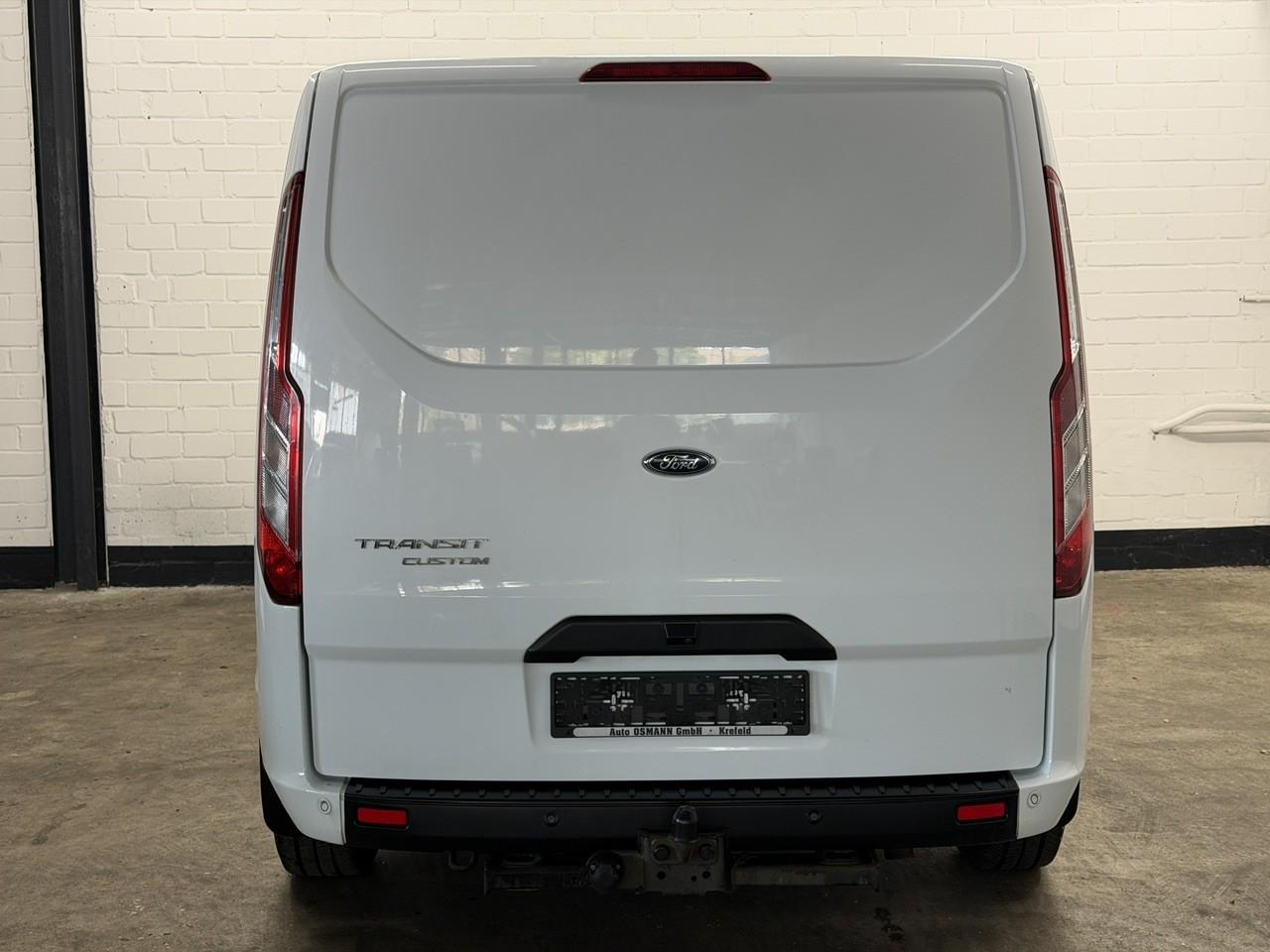 Ford Transit Custom 300 L1H1 DoKa /ACC/RFK/ 6- SITZER