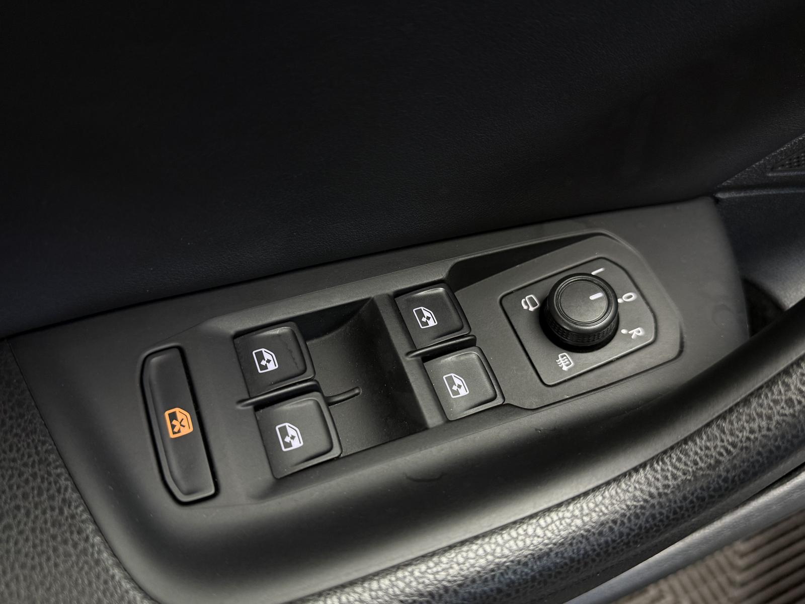 Volkswagen Arteon R-Line/Lane/Abstandstem./Keyless/Virtuel/