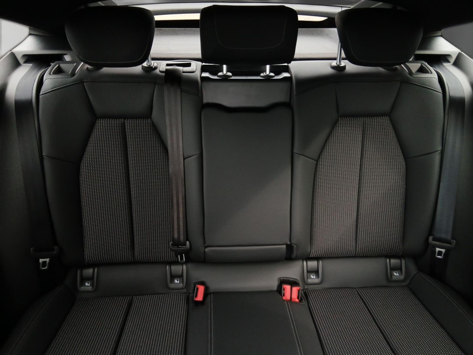Audi Q4 e-tron - Bild 23