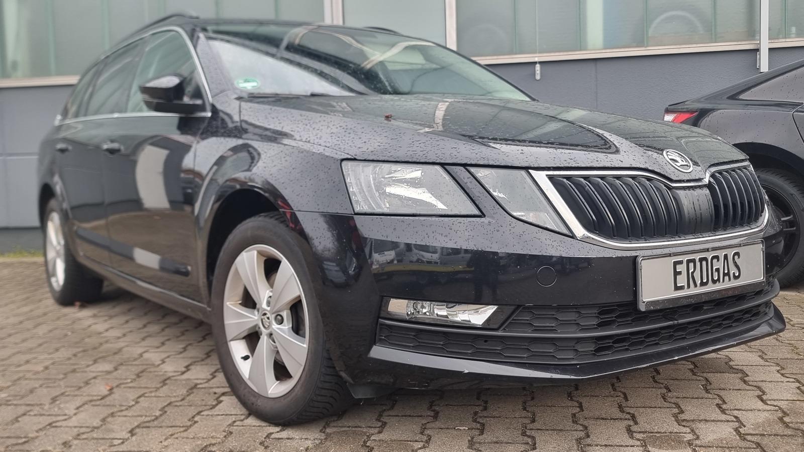 Skoda OCTAVIA COMBI 1,5 DSG AUTOMATIK Benzin+Erdgas