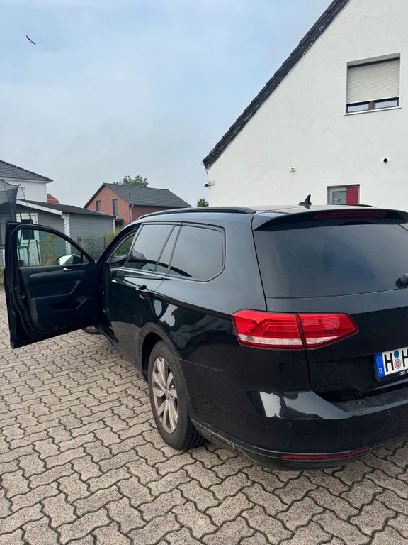 Image of Volkswagen Passat Variant