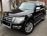 Mitsubishi Pajero 3,2 DI-D 4WD Diamant Edition Automati... - gebrauchte Mitsubishi Pajero aus dem Jahr 2015