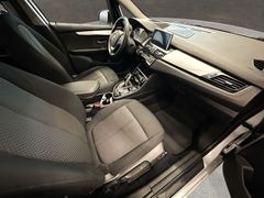 BMW 218 Gran Tourer  Advantage Navi PDC HUD LED AHK