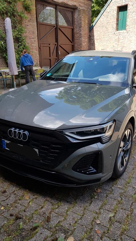 Audi Q8 e-tron