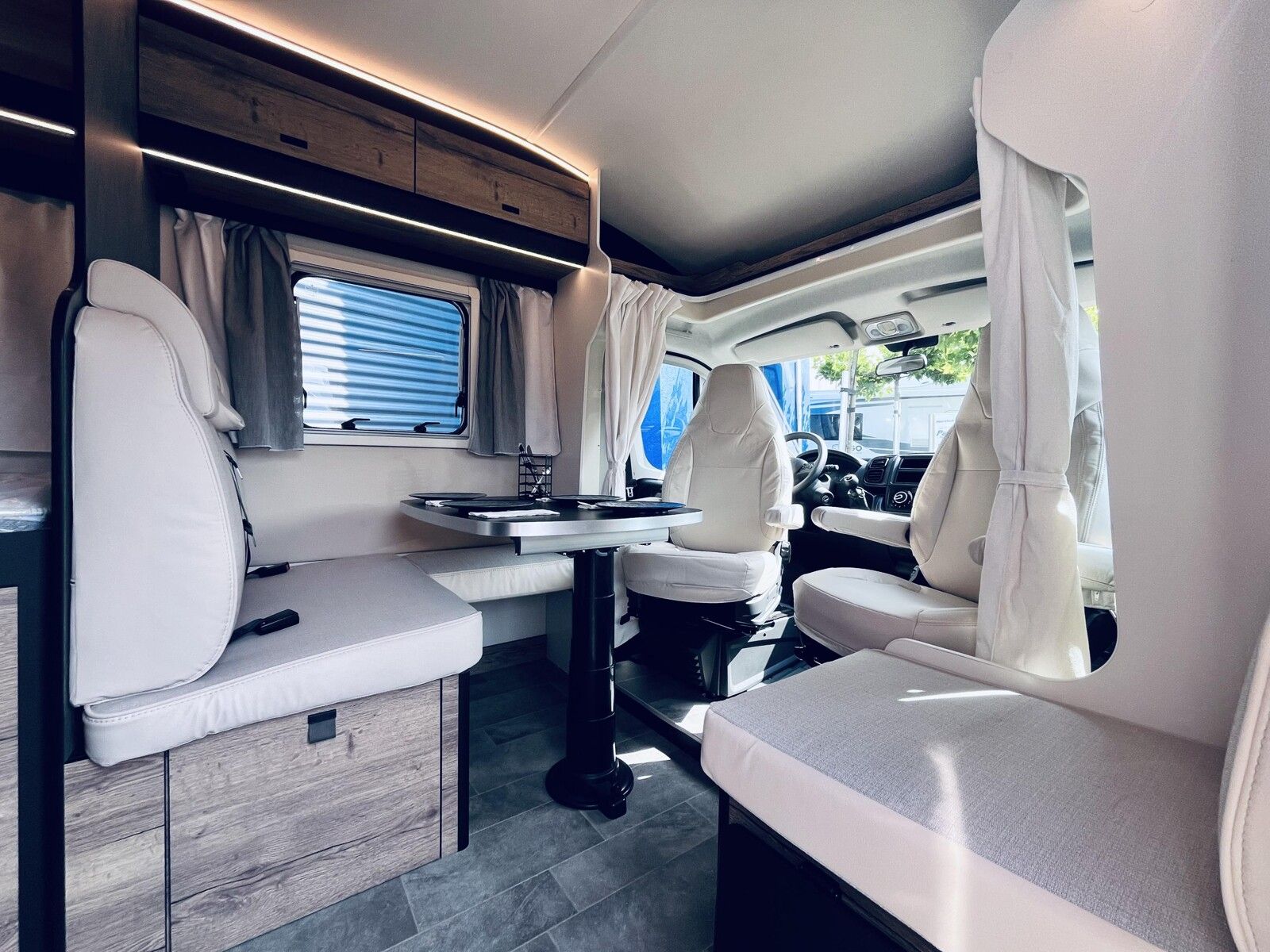 Fahrzeugabbildung XGO Dynamic 22P Compact ALL IN