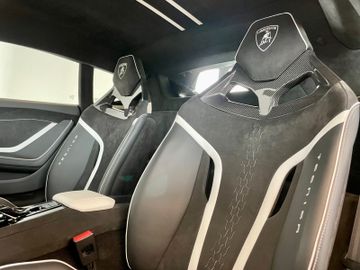 Lamborghini Tecnica LP 640-2 Sofort verfügbar! Carbon, Lift