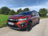 Dacia Jogger Hybrid 140 M-M-Auto Extreme Automatic - Dacia Jogger Gebrauchtwagen in München