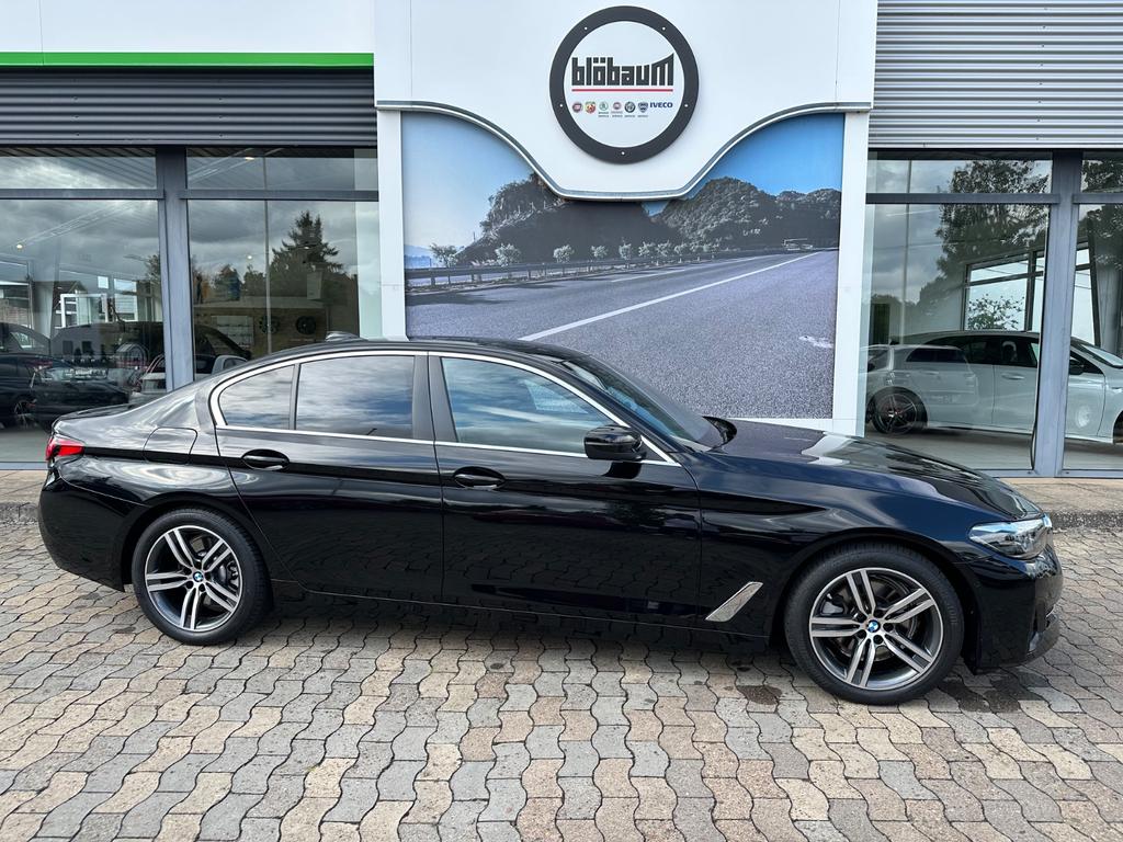 BMW 520 i Limousine M Lenkrad Leder LED GSD 18 2023