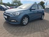 Hyundai i20 1.2 GO GARANTIE KLIMAANLAGE ALUFELGEN 1-HAND - Hyundai i20 Gebrauchtwagen in Oberhausen