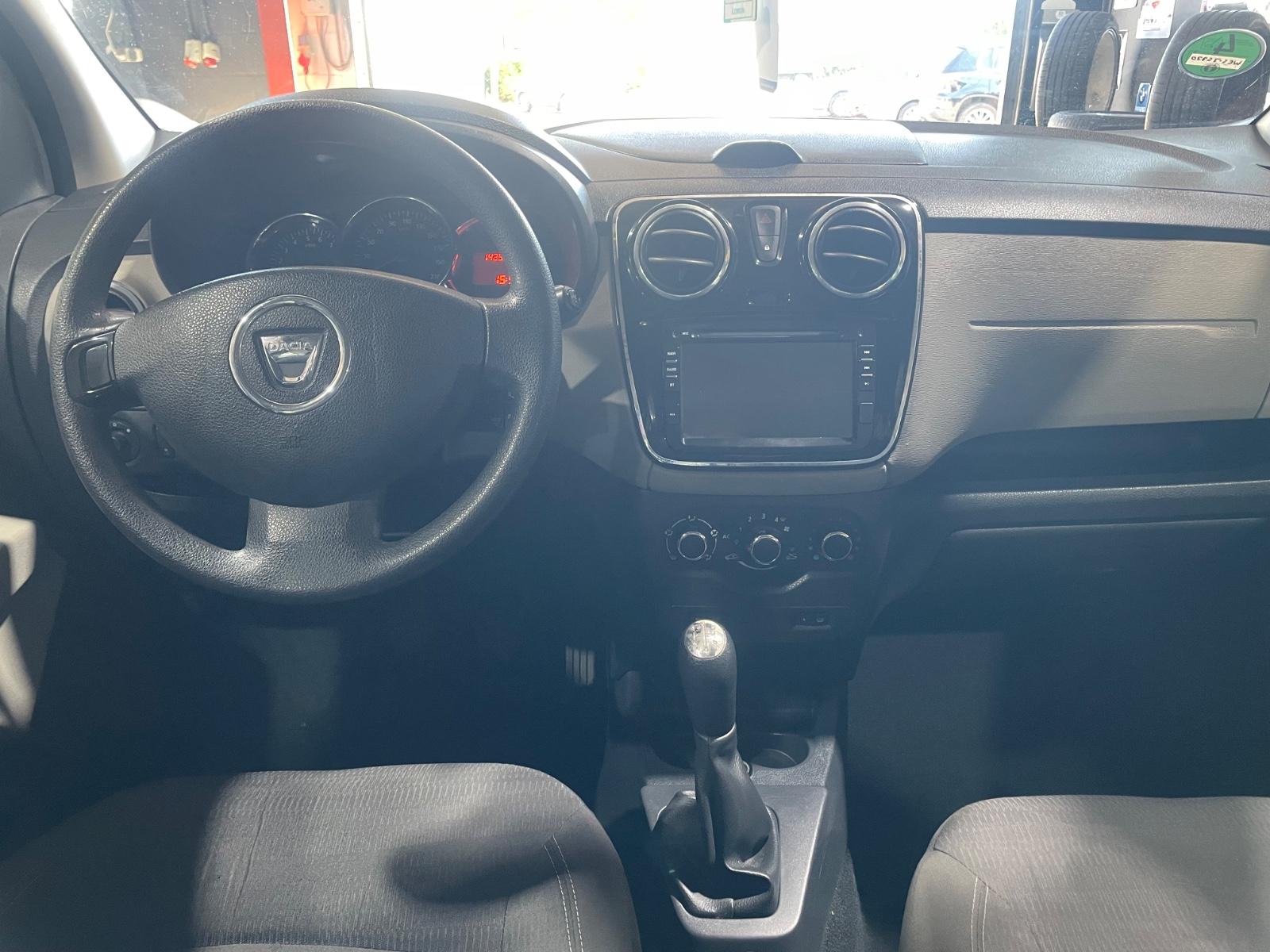 Dacia Lodgy 2013 — photo 8