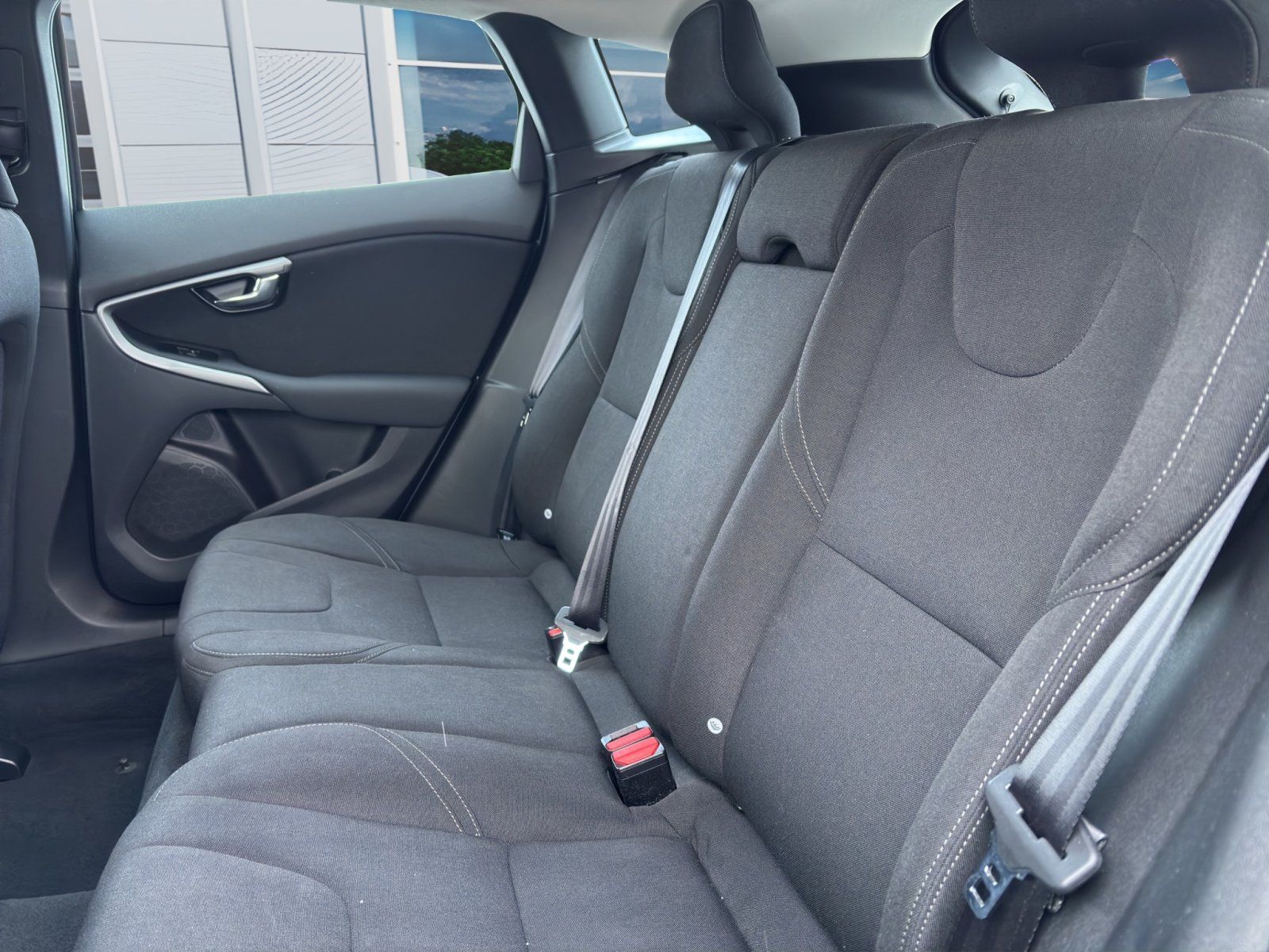 Fahrzeugabbildung Volvo V40 Basis