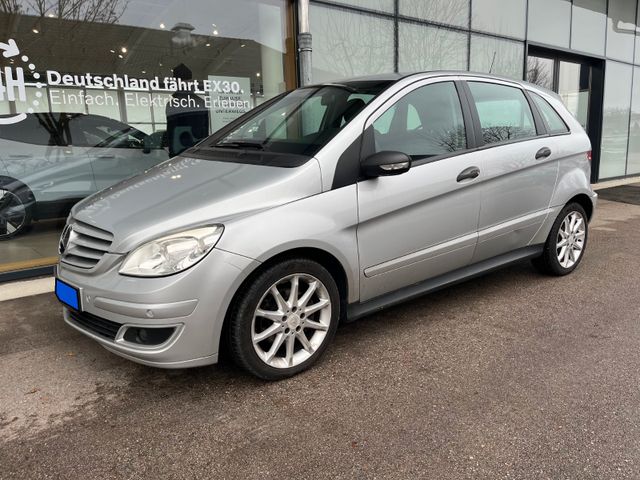 Mercedes-Benz B 180 CDI Sport /PDC/Tempomat/Teilleder/Sitzheiz