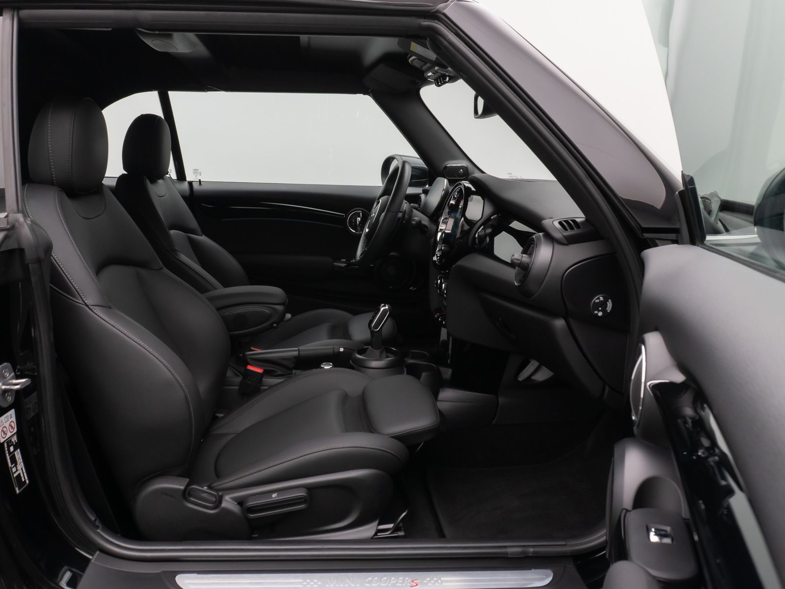Fahrzeugabbildung MINI Cooper S Cabrio Kamera HUD DAB H/K Komfort Voll
