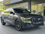 Audi Q8 50 TDI qu.S LINE/MATRIX/PANO/LUFT/22"/AHK/STH - Audi Q8 in Bielefeld