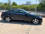 Mercedes-Benz E 220 d Sport Edition Autom. Sport Edition - Mercedes-Benz E 220: Coupé