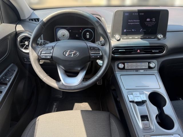 Fahrzeugabbildung Hyundai KONA Select Elektro 2WD +KLIMA+CARPLAY+PDC+UVM+