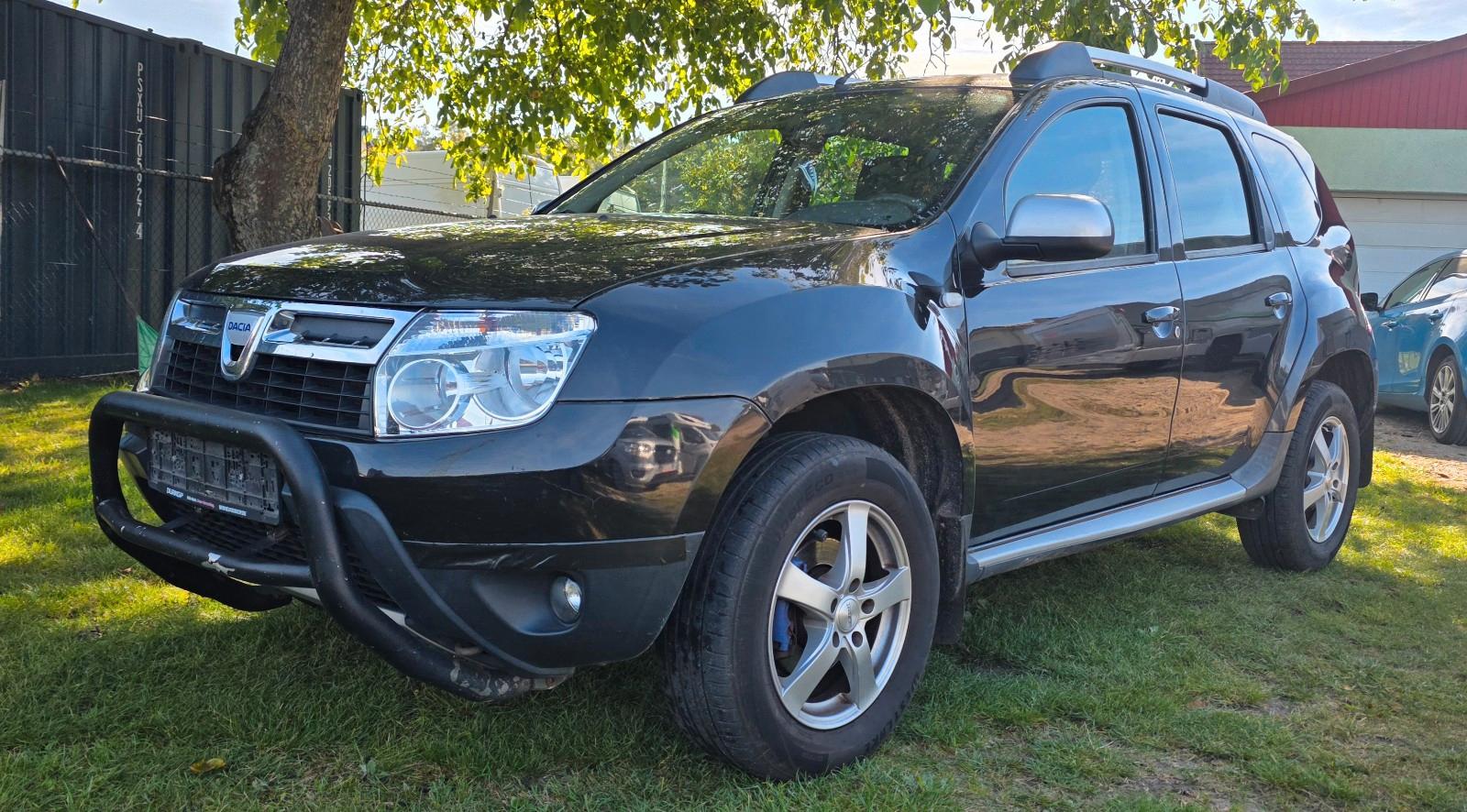 Dacia Duster I Laureate 4x2    Klima, AHK, Tüv 04.2028