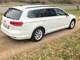 Volkswagen Passat 2.0 TDI SCR DSG Business Business - Volkswagen Passat: Privatanbieter
