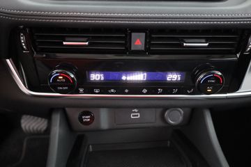 Nissan X-Trail - 12