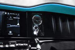 Cullinan Series II 2026 BLACK/TIFFANY VIP SEATS