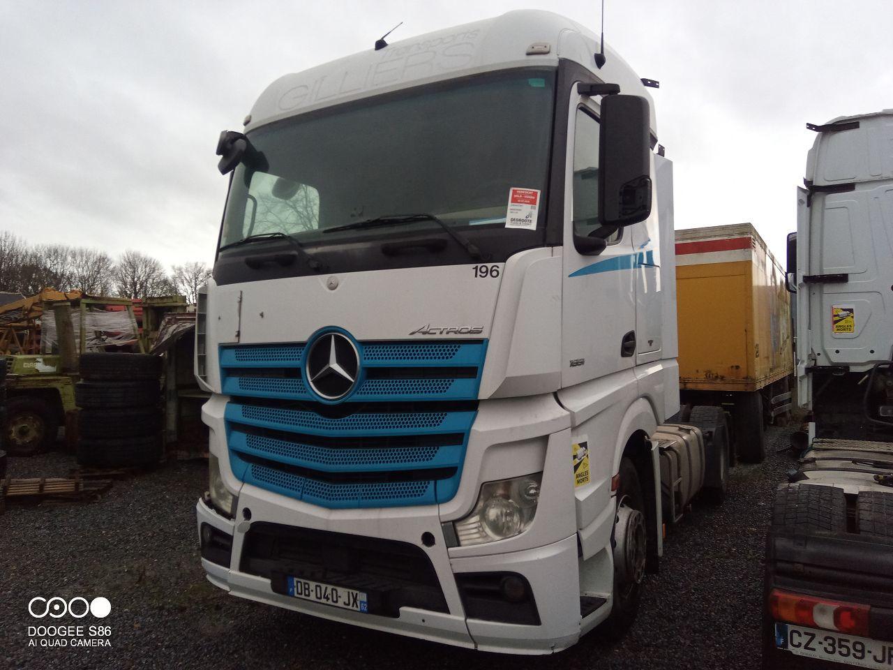 Mercedes-Benz 1851  FOR PARTS