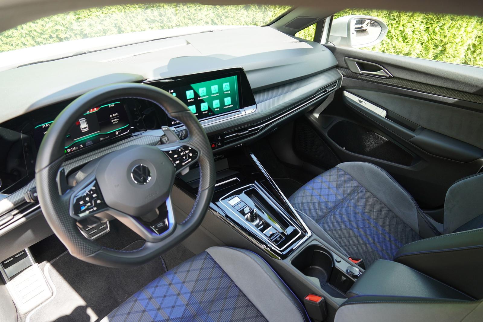 Volkswagen Golf R VIII Variant 2.0 TSI 4M DSG LED ACC Navi, миниатюра 25