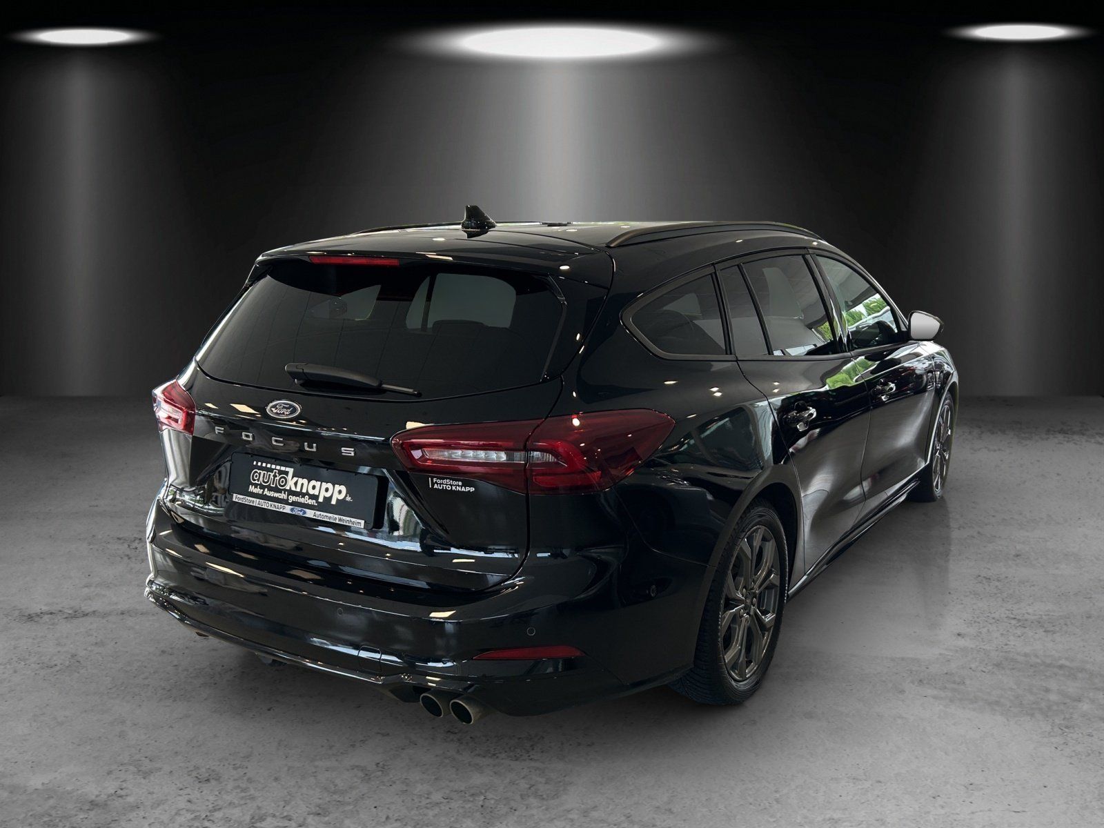 Fahrzeugabbildung Ford Focus 1.0 ST-Line X Aut./LED/ACC/AHK/KAMERA/NAVI