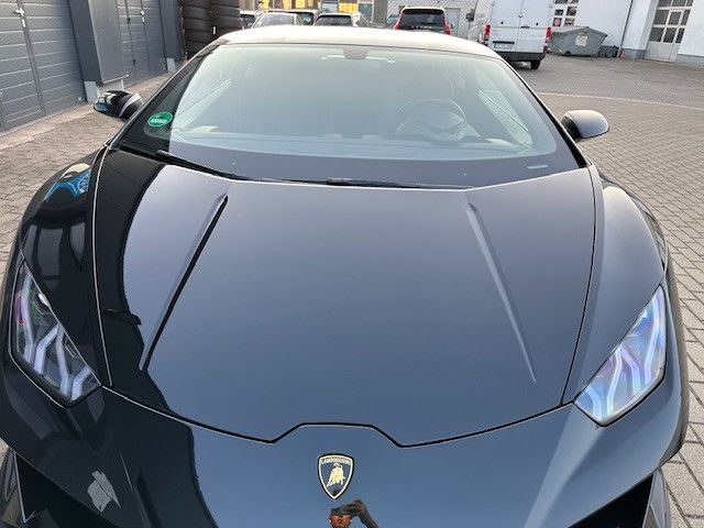 Fahrzeugabbildung Lamborghini Huracán EVO*LIFT*DAB*PDC*CAM*LDS*Mietkauf mögl.